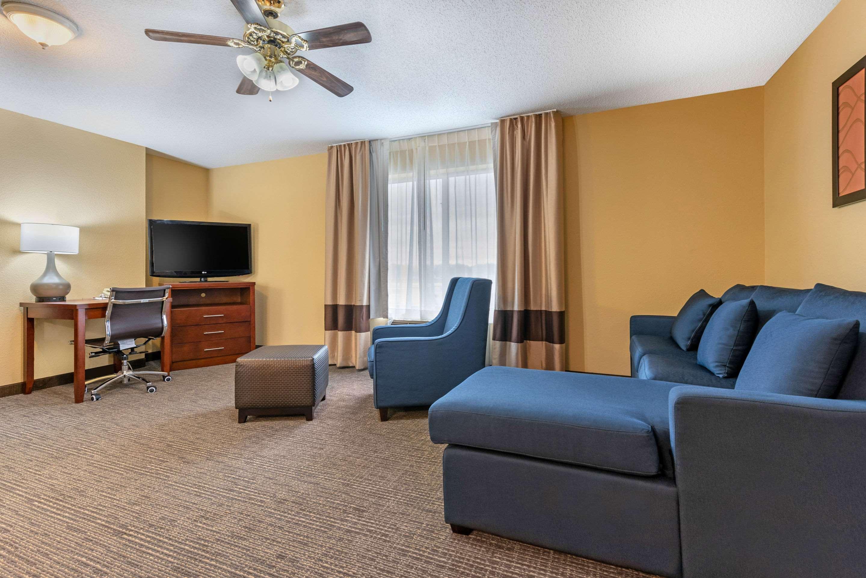 Comfort Suites Findlay Exterior foto